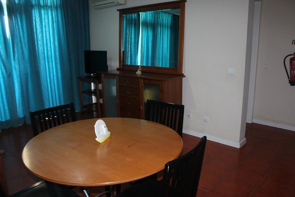 Apartamentos Varandas Da Rocha Portimao Room photo